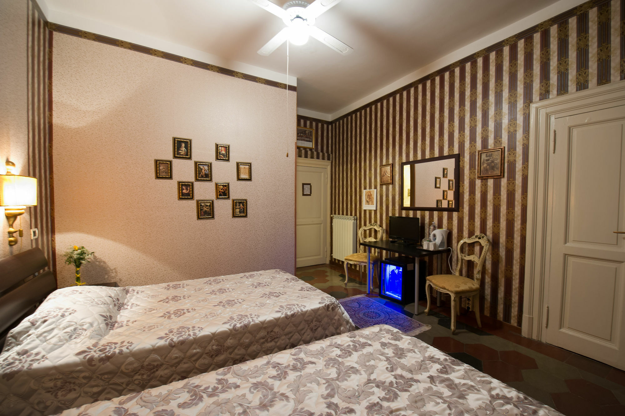 Art Domus Reale Bed & Breakfast Rome Luaran gambar